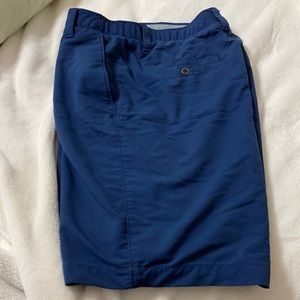 Men’s golf shorts size 32